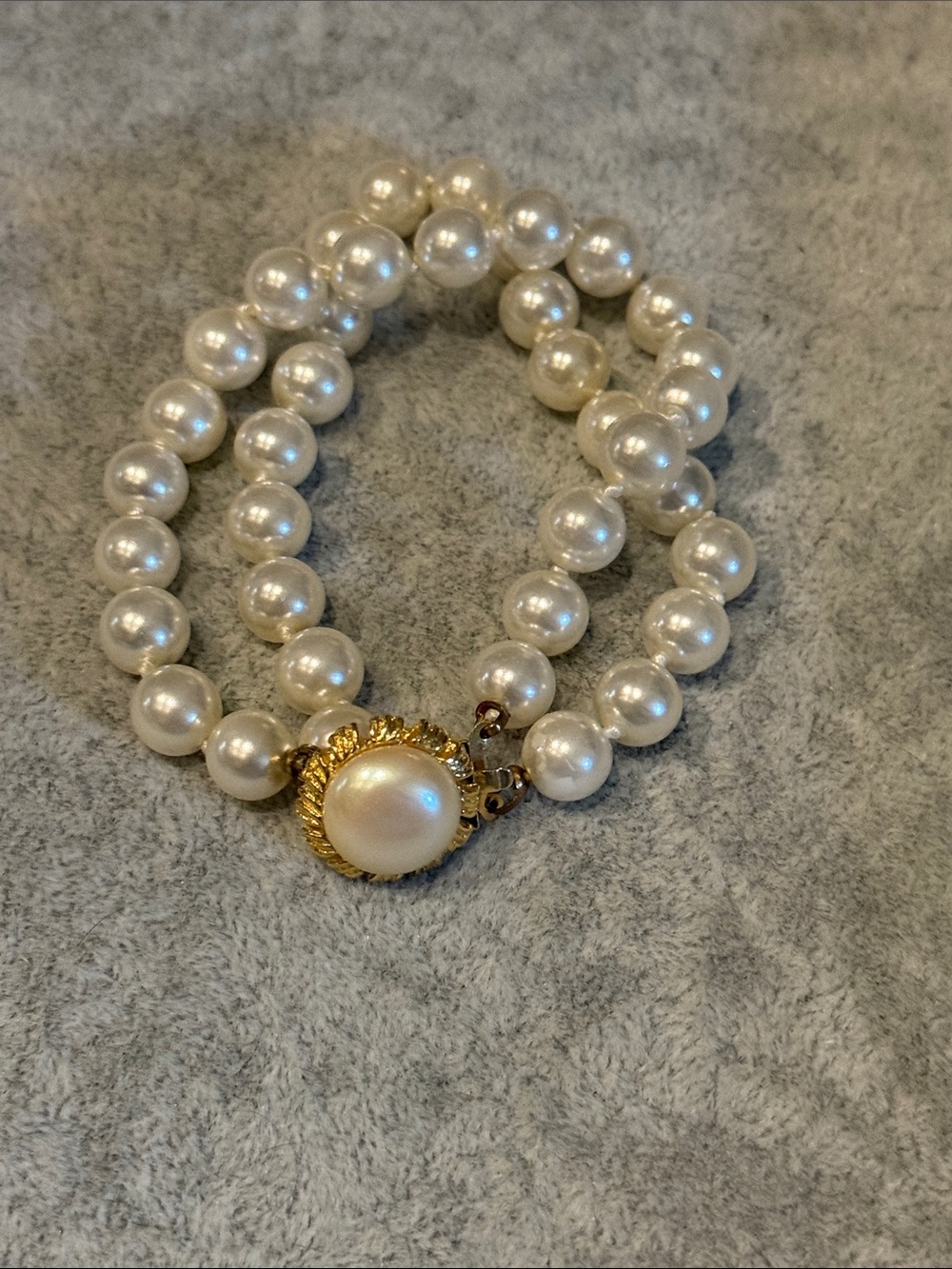 Premier designs Classic Pearl Double-Strand Bracelet with Gold Clasp